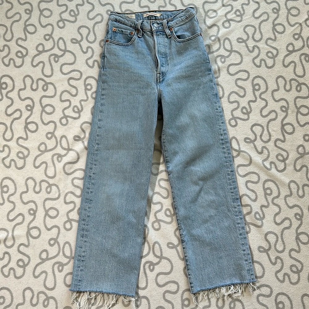 Levi’s Ribcage Straight Jeans